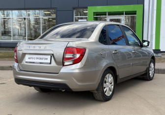 Подержанный автомобиль LADA (ВАЗ) Granta Liftback 2020 года (5 фото)