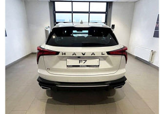 Новый Haval F7 2025 (5 фото)
