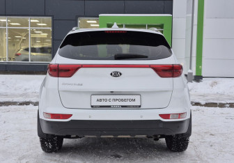 Подержанный автомобиль Kia Sportage 2018 года (6 фото)