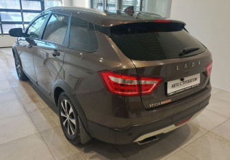 Подержанный автомобиль LADA (ВАЗ) Vesta Wagon 2021 года (8 фото)