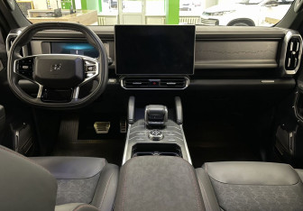 Подержанный автомобиль Jetour T2 2024 года (12 фото)