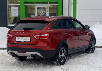 Подержанный автомобиль LADA (ВАЗ) Vesta Wagon 2019 года (5 фото)