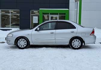Подержанный автомобиль Nissan Almera Classic 2009 года (8 фото)
