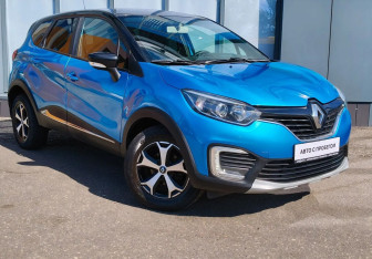 Подержанный автомобиль Renault Kaptur 2017 года (3 фото)