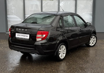 Подержанный автомобиль LADA (ВАЗ) Granta Sedan 2022 года (6 фото)