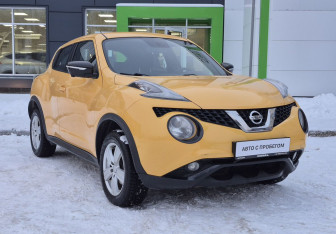 Подержанный автомобиль Nissan Juke 2014 года (3 фото)