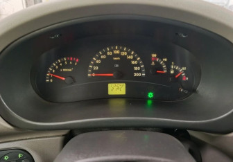 Подержанный автомобиль LADA (ВАЗ) Kalina Wagon 2011 года (12 фото)