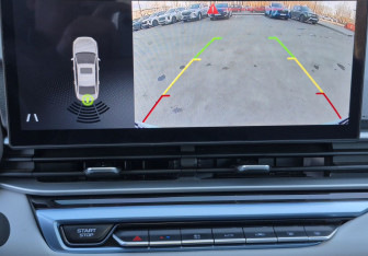 Подержанный автомобиль Geely Emgrand 2023 года (15 фото)