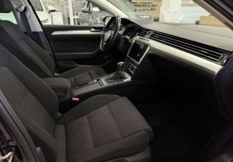 Подержанный автомобиль Volkswagen Passat Wagon 2017 года (9 фото)