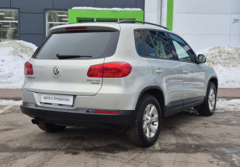 Подержанный автомобиль Volkswagen Tiguan 2013 года (5 фото)