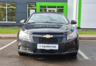 Подержанный автомобиль Chevrolet Cruze Sedan 2012 года (2 фото)