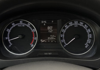 Подержанный автомобиль Skoda Rapid Liftback 2019 года (12 фото)