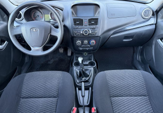 Подержанный автомобиль LADA (ВАЗ) Kalina Wagon 2014 года (8 фото)