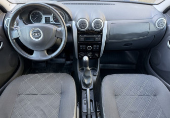 Подержанный автомобиль LADA (ВАЗ) Largus Wagon 2016 года (9 фото)