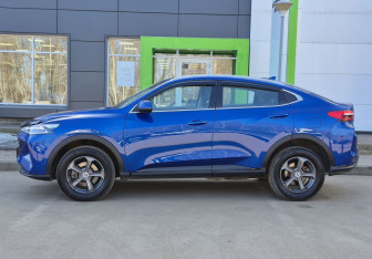 Подержанный автомобиль Haval F7x 2023 года (8 фото)