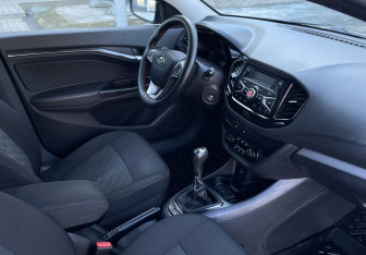 Подержанный автомобиль LADA (ВАЗ) Vesta Wagon 2019 года (10 фото)