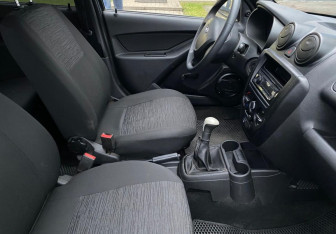 Подержанный автомобиль LADA (ВАЗ) Granta Liftback 2015 года (10 фото)