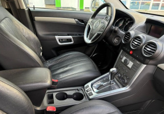 Подержанный автомобиль Opel Antara 2013 года (10 фото)