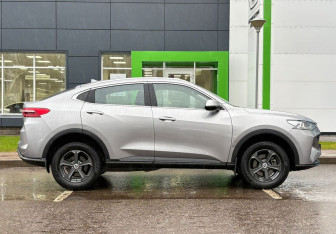 Подержанный автомобиль Haval F7x 2022 года (4 фото)