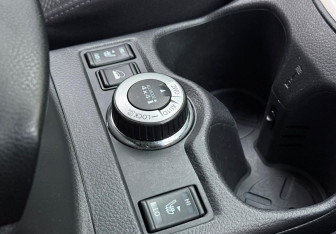 Подержанный автомобиль Nissan X-Trail 2018 года (15 фото)