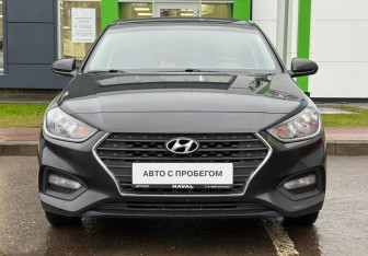 Подержанный автомобиль Hyundai Solaris Sedan 2017 года (2 фото)