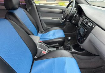 Подержанный автомобиль Chevrolet Lacetti Sedan 2011 года (10 фото)