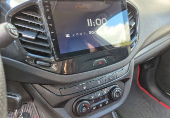 Подержанный автомобиль LADA (ВАЗ) Vesta Sedan 2021 года (13 фото)