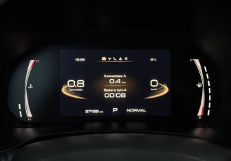 Подержанный автомобиль Haval F7 2022 года (12 фото)