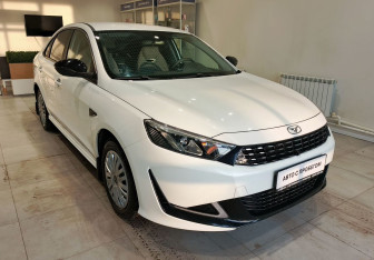 Подержанный автомобиль Kaiyi E5 2024 года (3 фото)