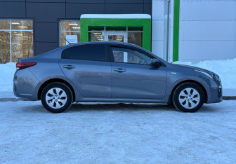 Подержанный автомобиль Kia Rio Sedan 2020 года (4 фото)
