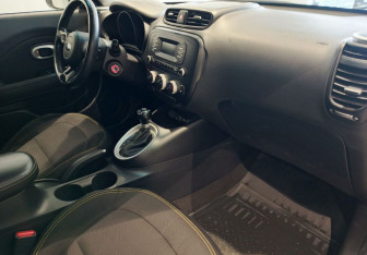 Подержанный автомобиль Kia Soul 2015 года (11 фото)