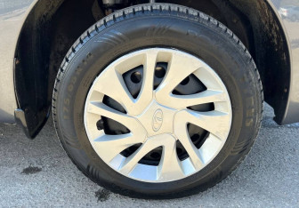 Подержанный автомобиль LADA (ВАЗ) Granta Liftback 2015 года (9 фото)