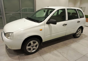 Подержанный автомобиль LADA (ВАЗ) Kalina Wagon 2013 года (4 фото)