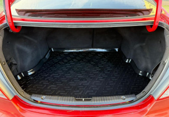 Подержанный автомобиль Hyundai Solaris Sedan 2011 года (16 фото)