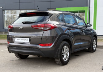 Подержанный автомобиль Hyundai Tucson 2016 года (5 фото)