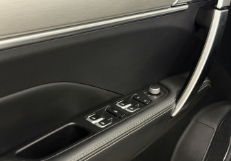 Подержанный автомобиль Geely Coolray 2023 года (15 фото)