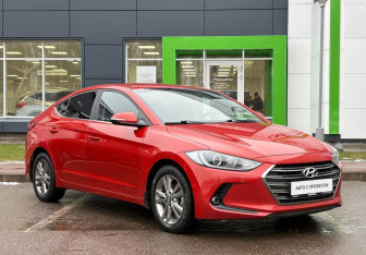 Подержанный автомобиль Hyundai Elantra Sedan 2016 года (3 фото)