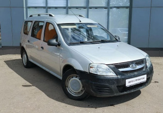 Подержанный автомобиль LADA (ВАЗ) Largus Wagon 2014 года (2 фото)