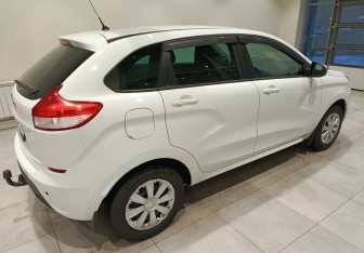 Подержанный автомобиль LADA (ВАЗ) XRAY 2016 года (8 фото)