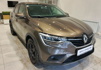 Подержанный автомобиль Renault Arkana 2019 года (3 фото)