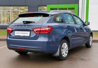 Подержанный автомобиль LADA (ВАЗ) Vesta Wagon 2018 года (5 фото)