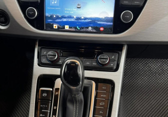 Подержанный автомобиль Geely Atlas 2018 года (12 фото)