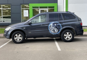 Подержанный автомобиль SsangYong Kyron 2011 года (8 фото)