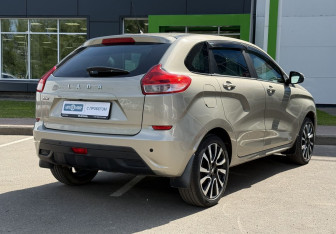 Подержанный автомобиль LADA (ВАЗ) XRAY 2018 года (5 фото)