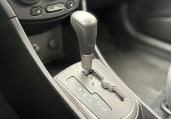 Подержанный автомобиль Hyundai Solaris Sedan 2015 года (13 фото)