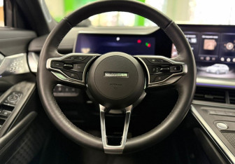 Подержанный автомобиль Haval F7 2024 года (13 фото)