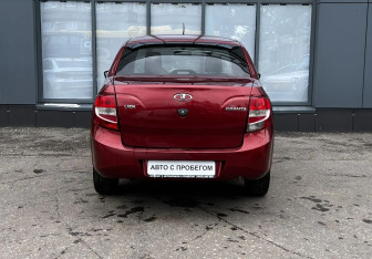 Подержанный автомобиль LADA (ВАЗ) Granta Sedan 2017 года (7 фото)
