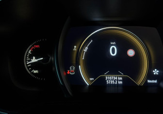 Подержанный автомобиль Renault Megane Wagon 2018 года (12 фото)