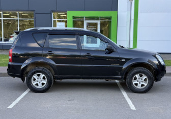 Подержанный автомобиль SsangYong Rexton 2011 года (4 фото)