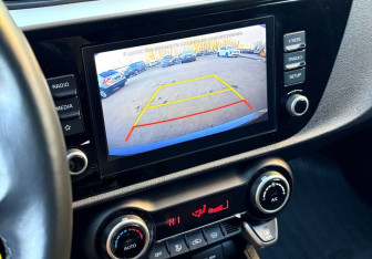 Подержанный автомобиль Kia Rio Hatchback 2020 года (14 фото)